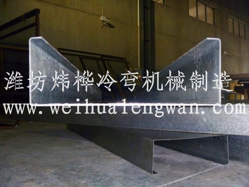C型鋼適用范圍及全自動(dòng)C型鋼成型機(jī) 